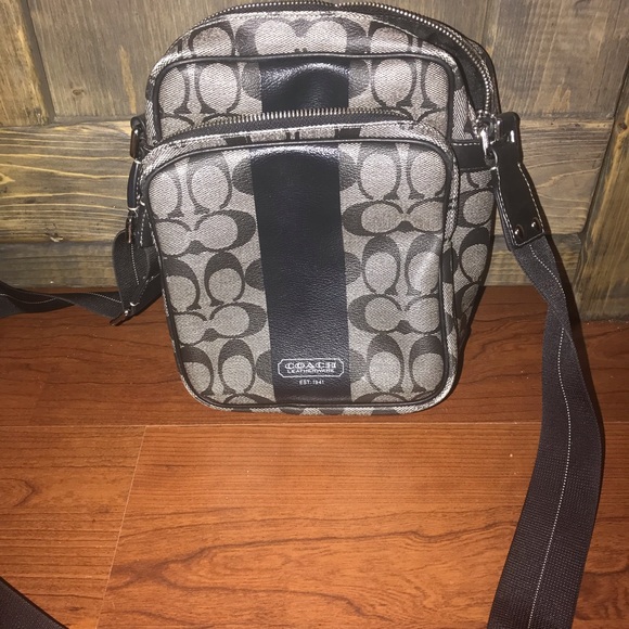 Coach Handbags - Authentic Coach cross body Coach Handbags - Authentic Coach cross body
